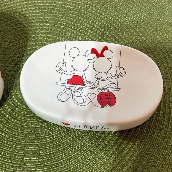 Disney Minnie & Mickey Mouse Bathroom Set - 2 pieces NWT - Picture 7 of 8